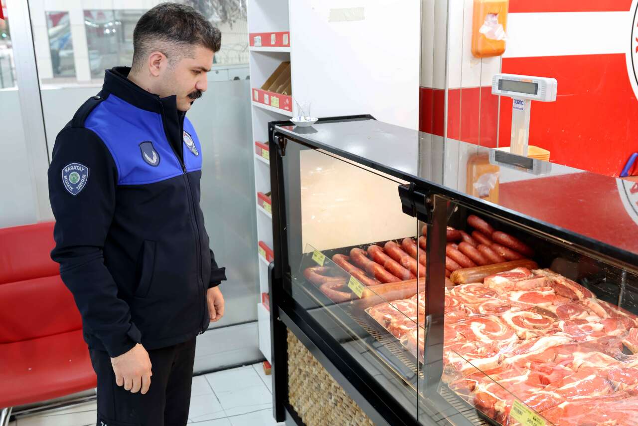 Karatay’da Ramazan öncesi sıkı denetim başladı! Zabıta sahada 1